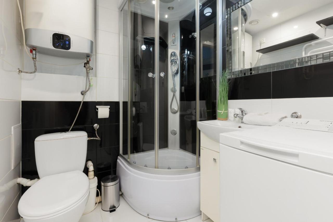 Affordable Underground Studio Near Pge Narodowy By Noclegi Renters Варшава Экстерьер фото